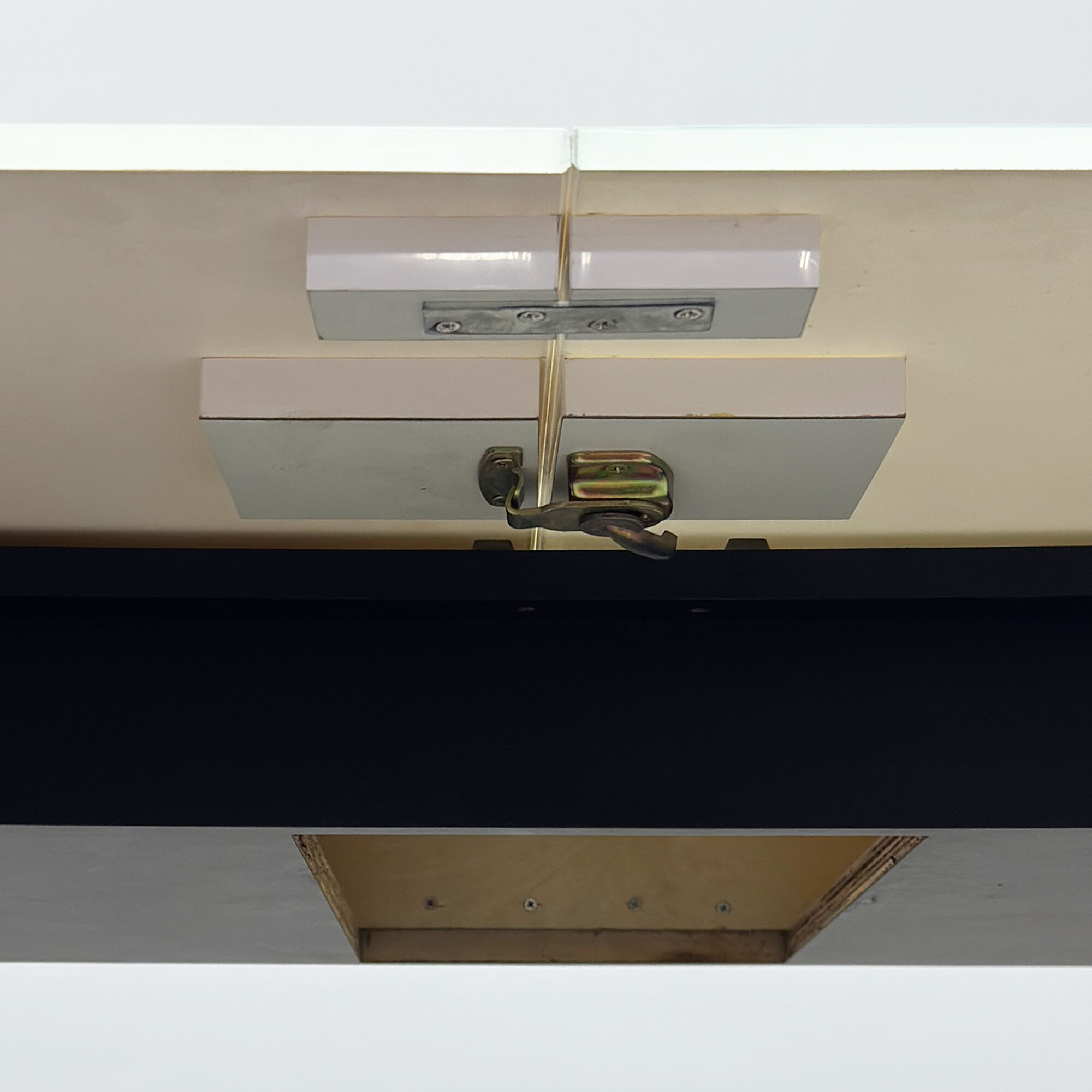108-inch Omaha Boat Conference Table with white tempered glass top, black matte laminate base, and Mx2 x2 with two power ports, 1 USB-A port, 1 USB-C port black.