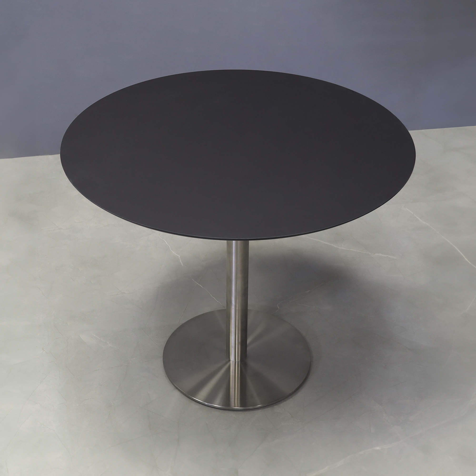 36-inch California Round Conference/Cafeteria Table in 1/2
