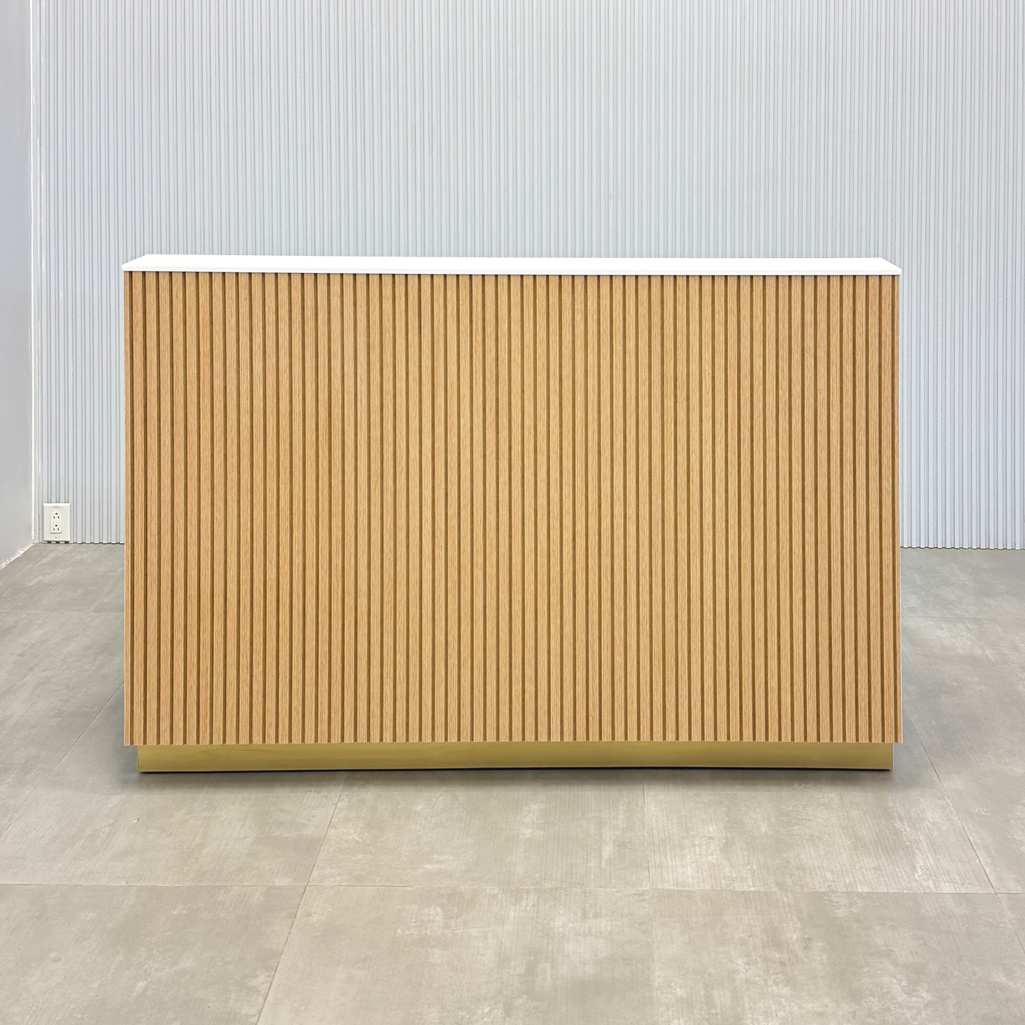60-inch Dallas Straight Reception Desk with White Oak tambour desk, Dover Off-White workspace, and gold aluminum toe-kick.