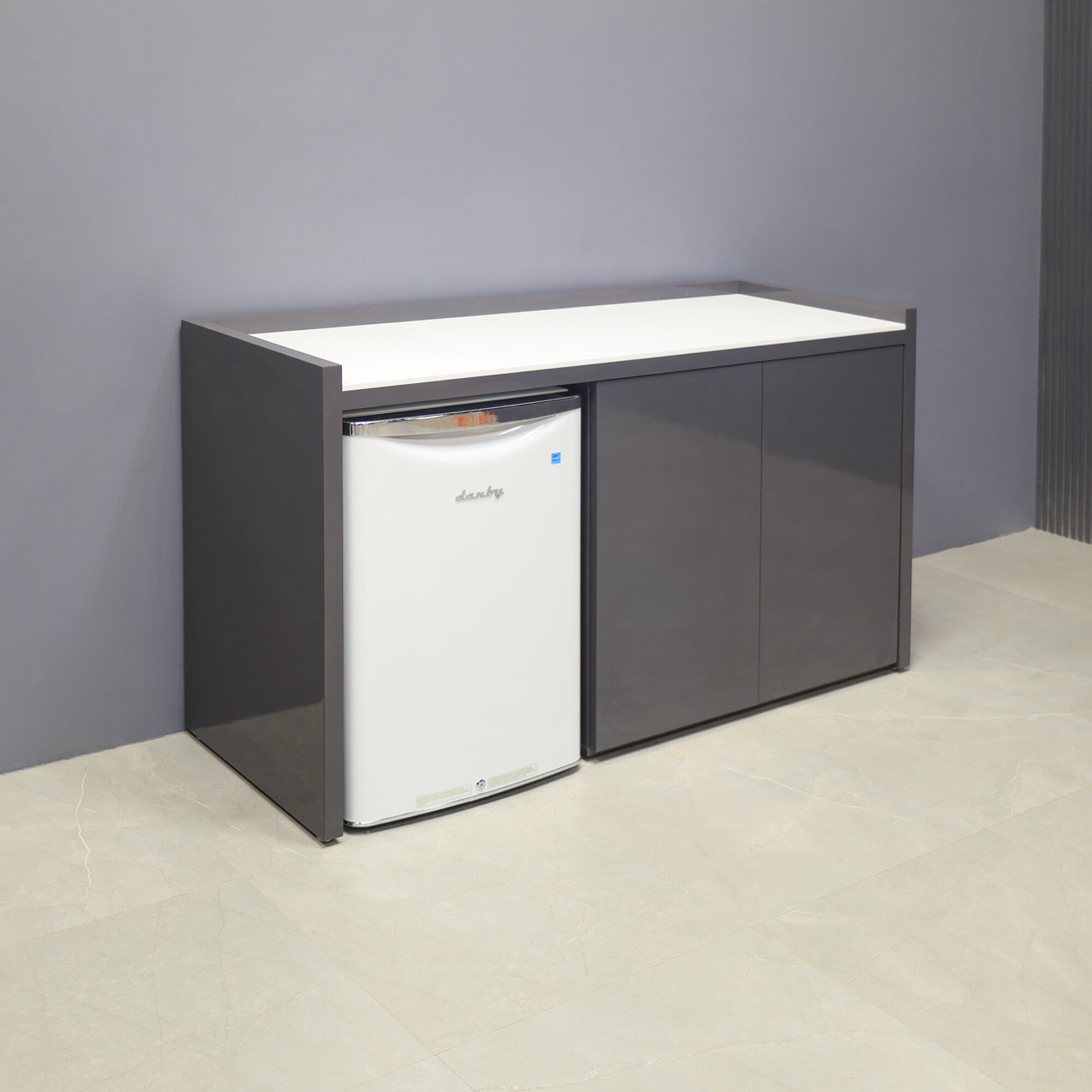 Avenue Beverage Server Station