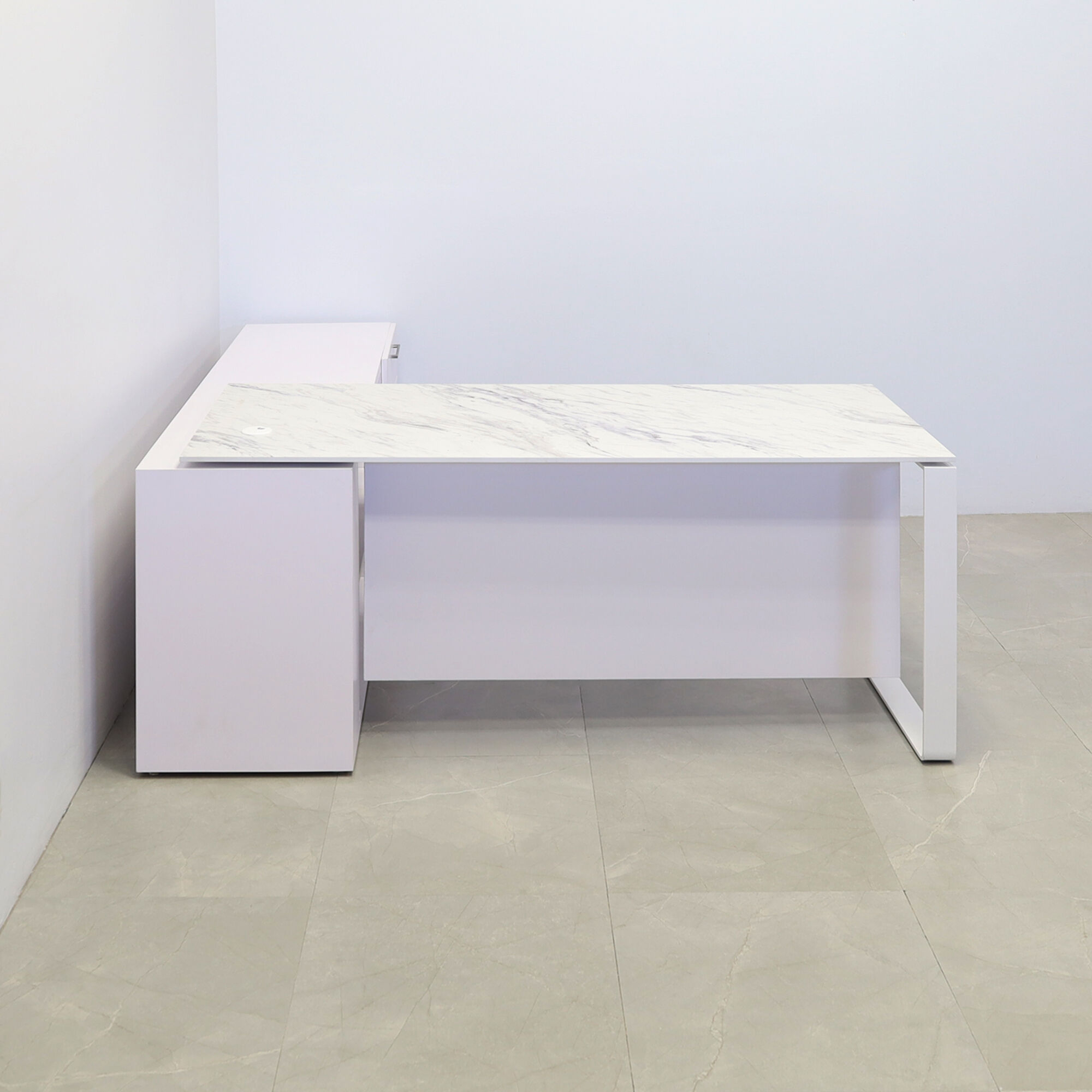 72-inch Aspen Executive Desk With Credenza and 1/2