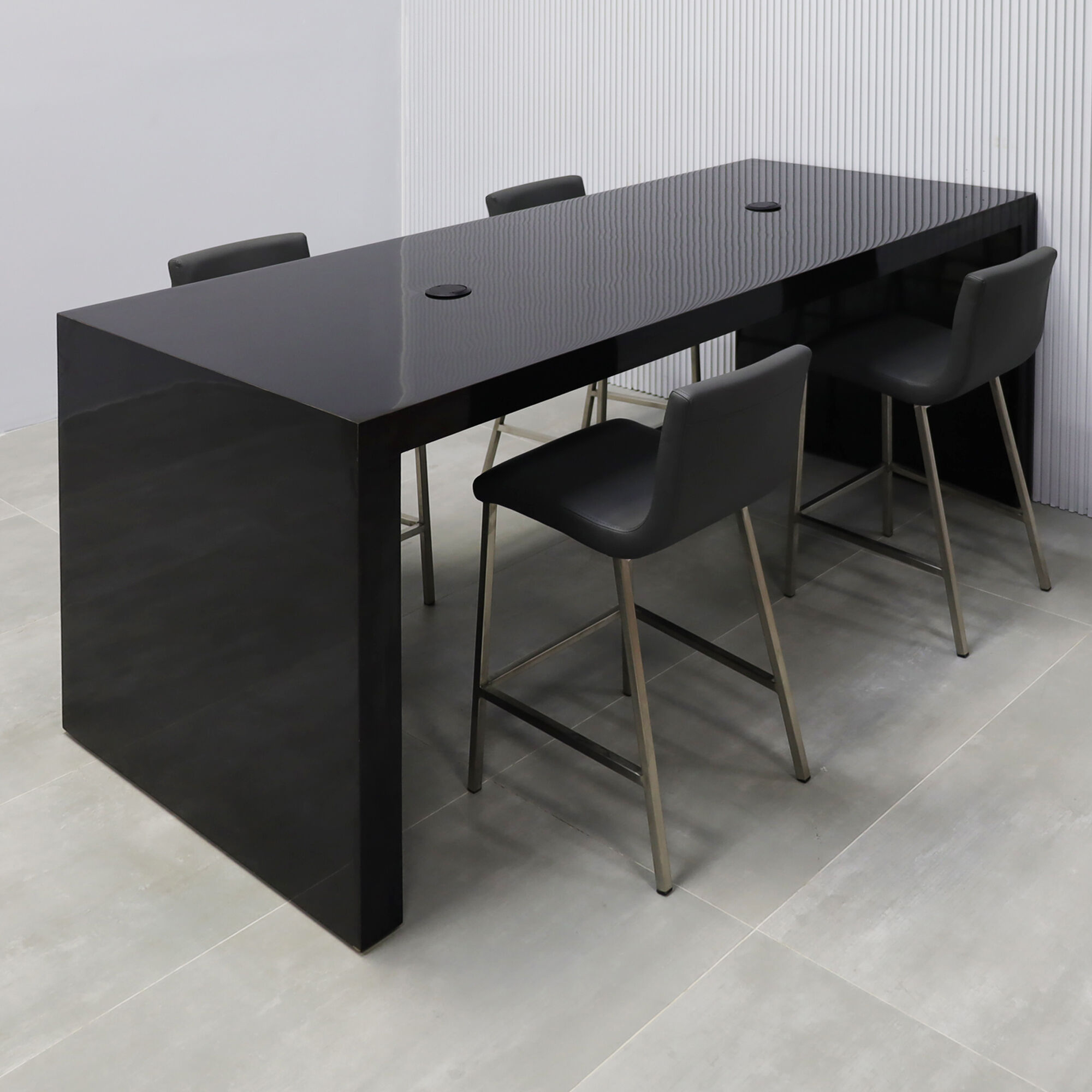 Set of Two Contemporary Sleek High Gloss White Dining Chairs Set of Two Contemporary Sleek High Gloss White Dining Chairs