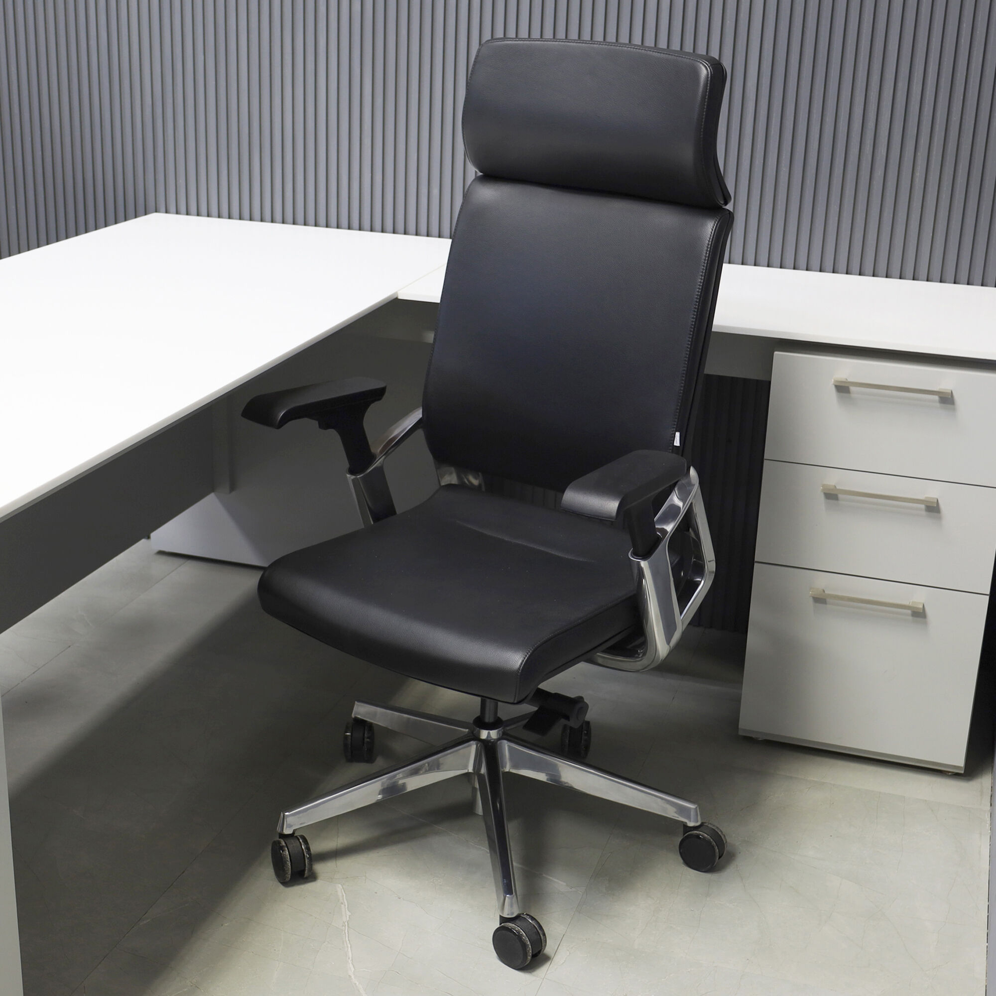 Visanti Genuine Leather Executive Chair in black grain leather, shown here.