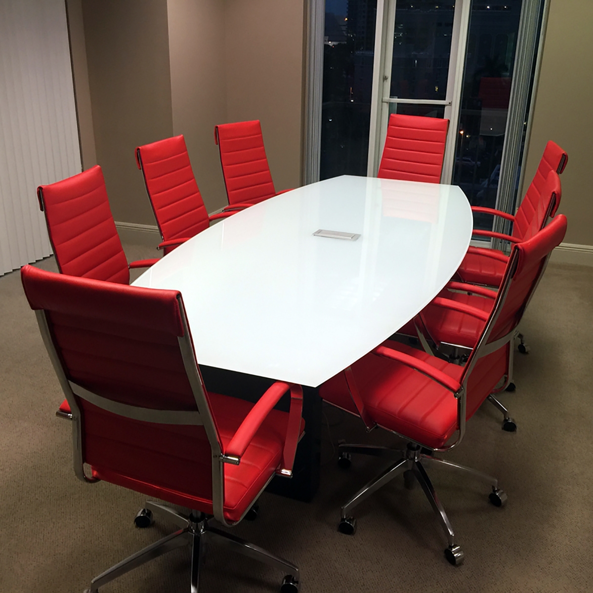 Axis Boat Shape Glass Meeting Table 