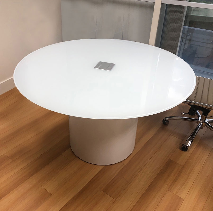 Axis Round Meeting Table With Glass Top